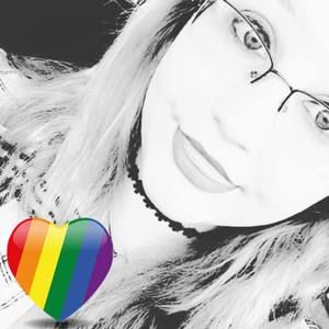 Meet your Posher, Destiny